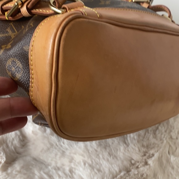 ⭐️SOLD on IG⭐️Louis Vuitton Montsouris MM - Picture 10 of 13